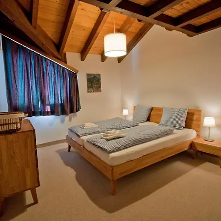 アパート Bellevue, Alpina *